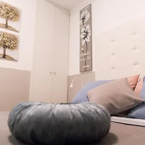 https://apartment-orlando-tenerife-sur-dumbo.adeje-hotels.com