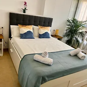 https://small-apartament-by-the-sea.es-andalucia.com